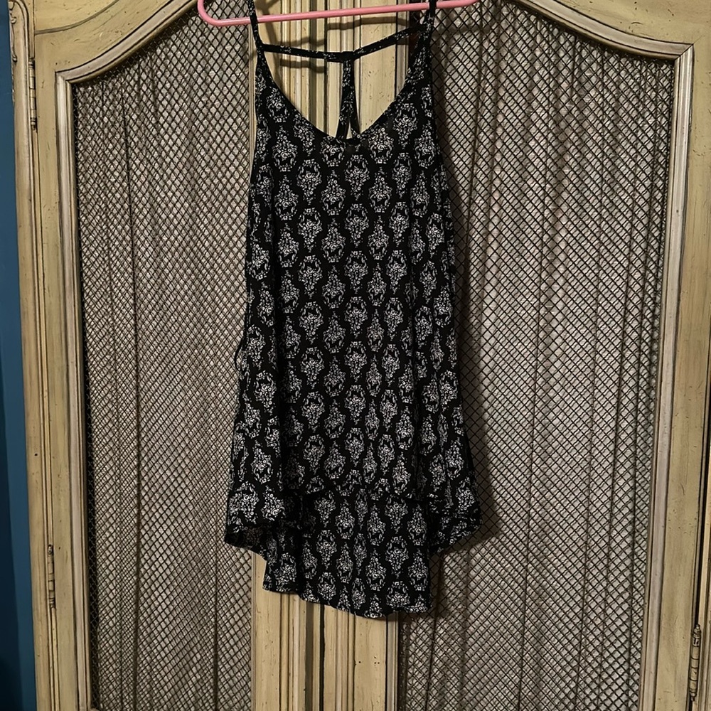 Black tank top perfect for summertime